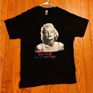 Marilyn Monroe Black Tee - Short Sleeve